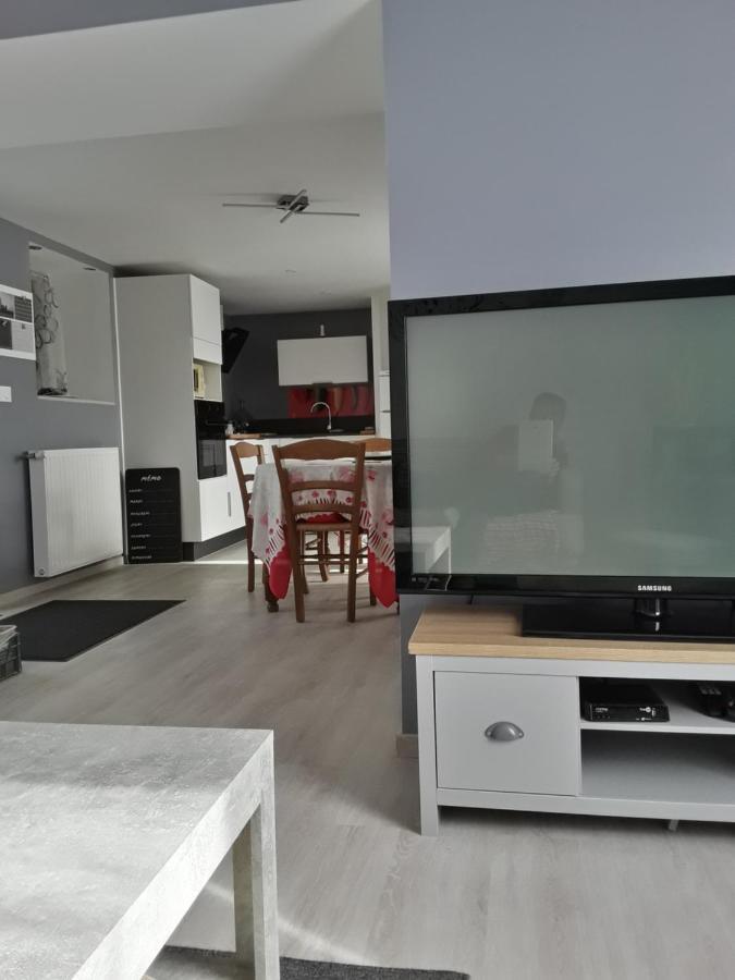 Gite Le Jaya Saint-Georges-de-Luzençon Екстериор снимка